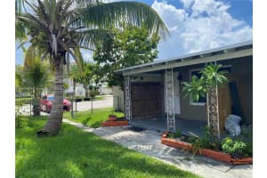 2215 Adams St 1 Hollywood, FL 33020 - MLS#A11889889