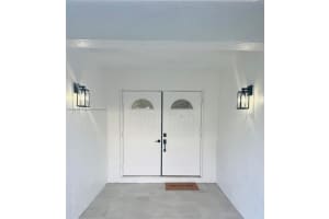 4950 Nw 72nd Ter Lauderhill, FL 33319 - MLS#A11889893