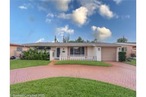 6612 Dahlia Dr, Miramar