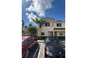 2800 Nw 180th St, Miami Gardens