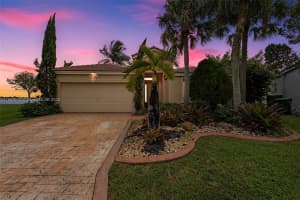 17018 Sw 52nd Ct Miramar, FL 33027 - MLS#A11889940