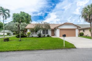 7747 Cloverfield Cir Boca Raton, FL 33433 - MLS#A11889955