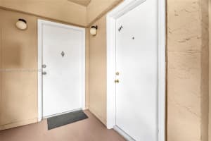 3945 SW 89th Ave #201, Miami, FL 33165, - MLS#A11889974