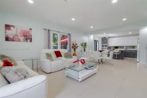 521 S Florida Mango Rd West Palm Beach, FL 33406 - MLS#A11890002