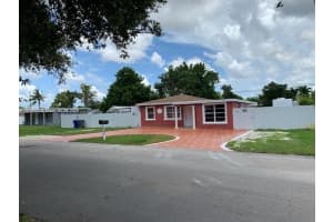 6309 Wiley St Hollywood, FL 33023 - MLS#A11890023