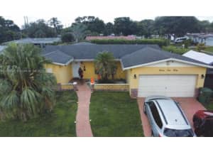9430 Nw 18th St, Pembroke Pines