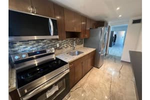 1430 Ne 170th St 217 North Miami Beach, FL 33162 - MLS#A11890071