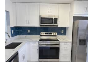 9539 Boca Cove Cir 105 Boca Raton, FL 33428 - MLS#A11890092