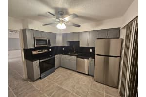 MLS# A11890149, Hollywood, Florida 33021