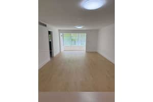 1550 Ne 191st St 310 Miami, FL 33179 - MLS#A11890165