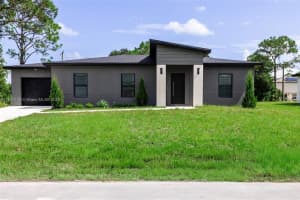 743 Darby Ave Sw, Palm Bay