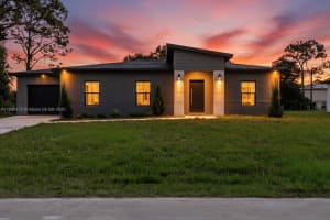 743 Darby Ave Sw Palm Bay, FL 32908 - MLS#A11890179