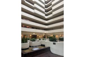 600 Biltmore Way 406, Coral Gables