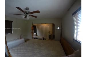 1698 Ne 182nd St North Miami Beach, FL 33162 - MLS#A11890224