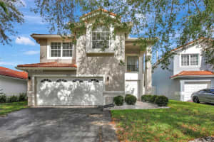 573 Nw 135th Ter, Plantation