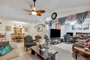 5805 Washington St 17 Hollywood, FL 33023 - MLS#A11890240