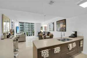 475 Brickell Ave 4711 Miami, FL 33131 - MLS#A11890246