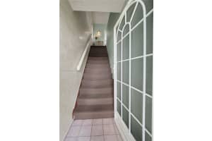 2737 S Oakland Forest Dr 204 Oakland Park, FL 33309 - MLS#A11890247