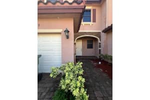 3772 Se 2nd Dr 3772, Homestead