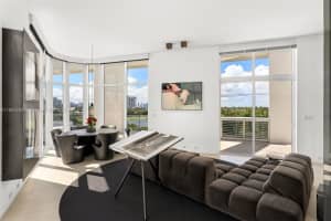 2001 Meridian Ave Ph-01 Miami Beach, FL 33139 - MLS#A11890283