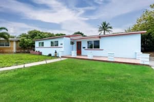 1220 Nw 190th St, Miami Gardens