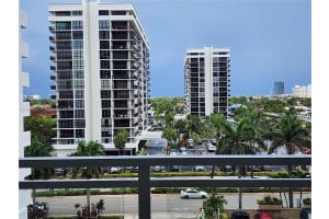 2030 S Ocean Dr 502 Hallandale Beach, FL 33009 - MLS#A11890340