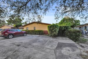 2731 Nw 1st St 3 Pompano Beach, FL 33069 - MLS#A11890358