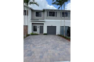 5028 Elderberry St 5028 Haverhill, FL 33415 - MLS#A11890363