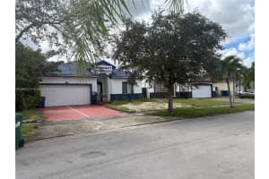 10272 Sw 227th Ln 0 Cutler Bay, FL 33190 - MLS#A11890372