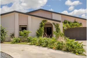 10605 Sw 132nd Ct Miami, FL 33186 - MLS#A11890392