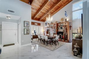 1017 Ne 202nd Ln Miami, FL 33179 - MLS#A11890393