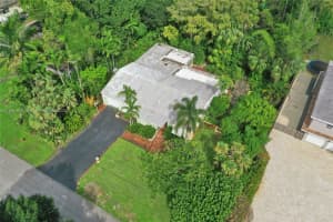 332 Bayberry Dr Plantation, FL 33317 - MLS#A11890406