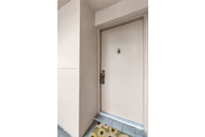 8895 Fontainebleau Blvd 107 Miami, FL 33172 - MLS#A11890408