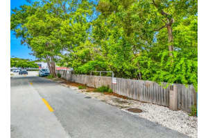 1032 Snapper Ln Key Largo, FL 33037 - MLS#A11890436