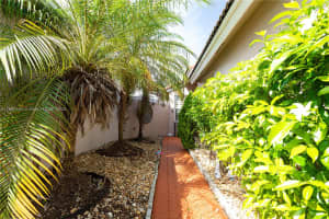4810 Sw 153rd Ter Miramar, FL 33027 - MLS#A11890442