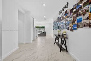 3117 Streng Ln Royal Palm Beach, FL 33411 - MLS#A11890463