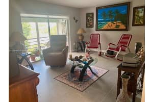 5180 E Sabal Palm Blvd 335 Tamarac, FL 33319 - MLS#A11890465