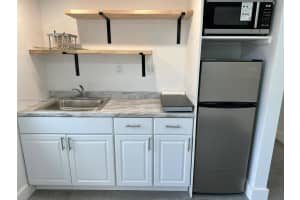 80 Ne 133rd St B North Miami, FL 33161 - MLS#A11890501