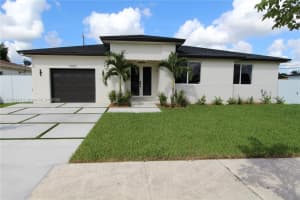 14980 Buchanan St, Miami