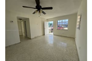 945 W 23rd St 1 Hialeah, FL 33010 - MLS#A11890549