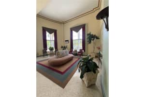 255 W 24th St 405 Miami Beach, FL 33140 - MLS#A11890571