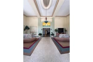 255 W 24th St 405 Miami Beach, FL 33140 - MLS#A11890571