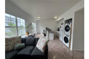 1255 Pennsylvania Ave 307, Miami Beach