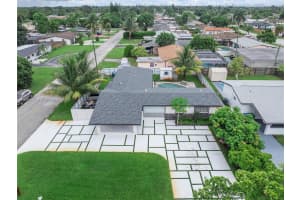 2261 Utopia Dr Miramar, FL 33023 - MLS#A11890637