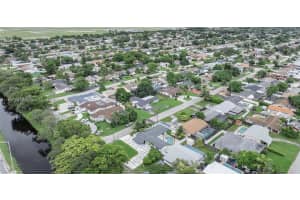 2261 Utopia Dr Miramar, FL 33023 - MLS#A11890637