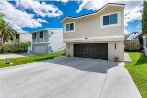 10048 Sw 221st St Cutler Bay, FL 33190 - MLS#A11890655