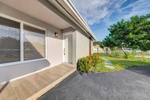 3210 N 72nd Way Hollywood, FL 33024 - MLS#A11890668