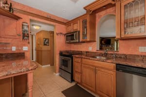 3990 Nw 42nd Ave 302 Lauderdale Lakes, FL 33319 - MLS#A11890698
