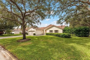 10111 Nw 23rd St Coral Springs, FL 33065 - MLS#A11890708