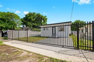 1842 Nw 67th St Miami, FL 33147 - MLS#A11890719